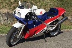 Honda RC30 1